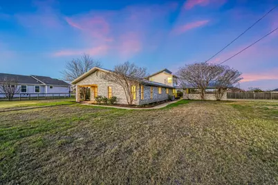122 Forest Lake Drive, Del Valle, TX 78617 - Photo 36