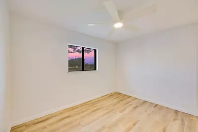 122 Forest Lake Drive, Del Valle, TX 78617 - Photo 28