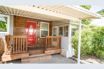 106 W Hoopes Avenue, Pflugerville, TX 78660 - Photo 1