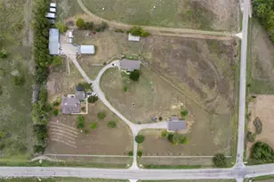 16351 Fm 1660, Taylor, TX 76574 - Photo 40