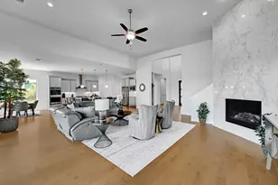 4809 Serene Hills Dr, Austin, TX 78738 - Photo 4