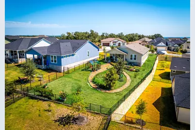 115 Twisting Crest Cove, San Marcos, TX 78666 - Photo 2