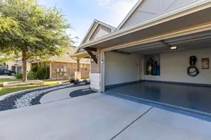 321 Lightcliff St, Hutto, TX 78634 - Photo 6