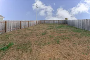 1139 Catfish Ln, Bastrop, TX 78602 - Photo 28