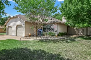 439 Sailmaster St, Lakeway, TX 78734 - Photo 2