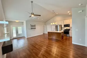 241 Rose Dr, Dripping Springs, TX 78620 - Photo 6