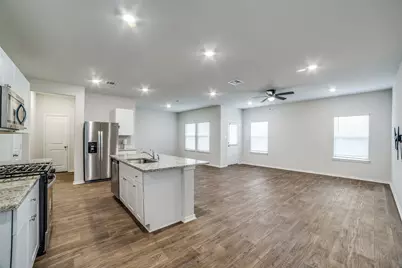 10615 Tattersall Boulevard, San Antonio, TX 78252 - Photo 2