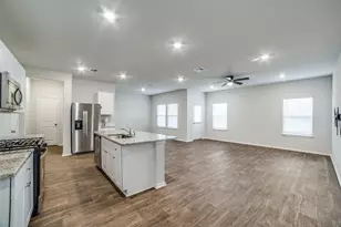 10615 Tattersall Blvd, San Antonio, TX 78252 - Photo 2