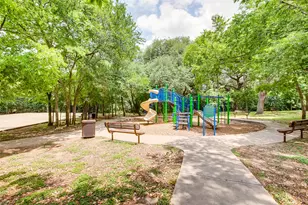 2402 Keepsake Dr, Austin, TX 78745 - Photo 24