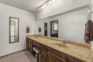 1303 Creekview Dr, Round Rock, TX 78681 - Photo 26