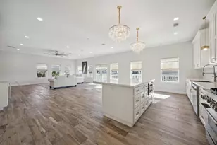 1315 Tiki Dr, Galveston, TX 77554 - Photo 12