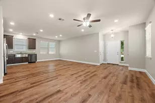374 Triumph Rd, Buda, TX 78610 - Photo 4