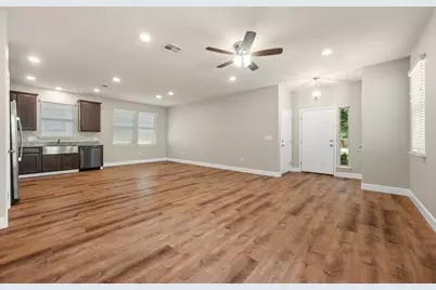374 Triumph Road, Buda, TX 78610 - Photo 4