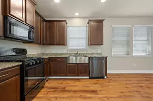 374 Triumph Rd, Buda, TX 78610 - Photo 8
