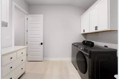 1055 Sage Thrasher Circle, Dripping Springs, TX 78620 - Photo 24