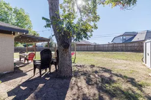 112 Maynard St, Bastrop, TX 78602 - Photo 32