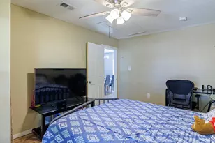 112 Maynard St, Bastrop, TX 78602 - Photo 20