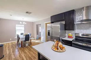 112 Maynard St, Bastrop, TX 78602 - Photo 12