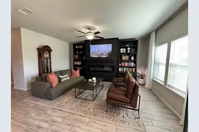 247 Simon, Kyle, TX 78640 - Photo 6