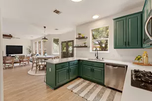 2315 Arnie Ln, Round Rock, TX 78664 - Photo 20