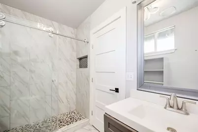 10805 Plains Trail, Austin, TX 78758 - Photo 12