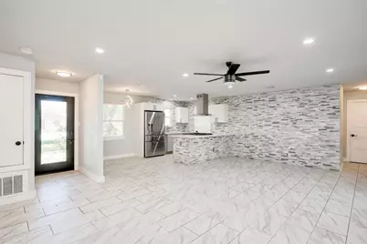 10805 Plains Trail, Austin, TX 78758 - Photo 4