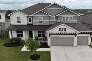 200 Great Lawn Bnd, Liberty Hill, TX 78642 - Photo 2