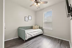241 La Dera Dr, Liberty Hill, TX 78642 - Photo 12