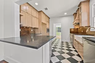 9703 Saugus Ln, Austin, TX 78733 - Photo 10