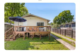 1129 Poquito St, Austin, TX 78702 - Photo 32