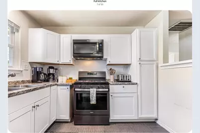 1129 Poquito Street, Austin, TX 78702 - Photo 8