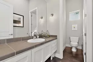 807-2 W Gibson St, Austin, TX 78704 - Photo 14