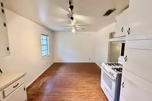 2411 S 5th St, Austin, TX 78704 - Photo 4
