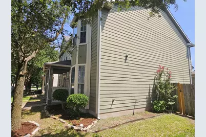 18749 Golden Eagle Way, Elgin, TX 78621 - Photo 2