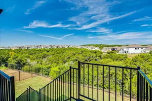 1725 Sunset Vis Cv, Leander, TX 78641 - Photo 2