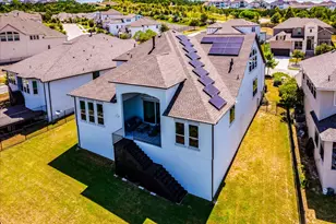 1725 Sunset Vis Cv, Leander, TX 78641 - Photo 4
