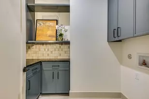 8512 Rockwood Ln, Austin, TX 78757 - Photo 30