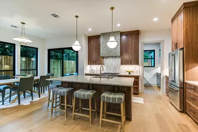8512 Rockwood Lane, Austin, TX 78757 - Photo 8