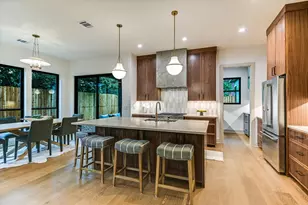 8512 Rockwood Ln, Austin, TX 78757 - Photo 8