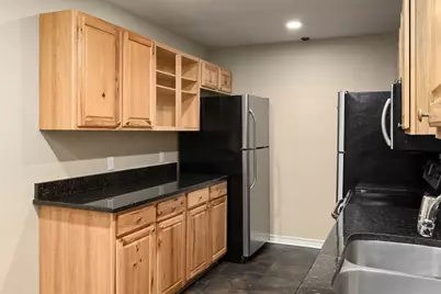 521 & 525 W Hutchison Street, San Marcos, TX 78666 - Photo 8