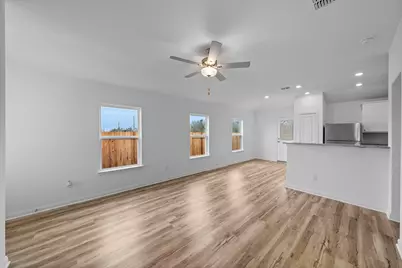 14621 Wahlbergs Way, Elgin, TX 78621 - Photo 2