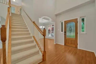 103 Sierra Ridge Drive, San Marcos, TX 78666 - Photo 8
