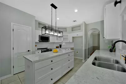 103 Sierra Ridge Drive, San Marcos, TX 78666 - Photo 10