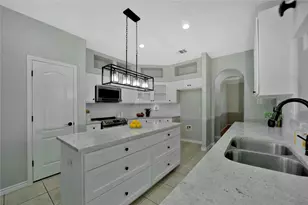 103 Sierra Ridge Dr, San Marcos, TX 78666 - Photo 10