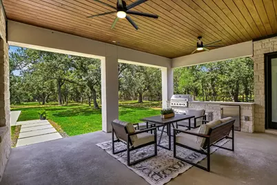 400 Creekside Drive, Buda, TX 78610 - Photo 38