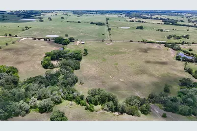 1070 Muehr Road, Weimar, TX 78962 - Photo 38