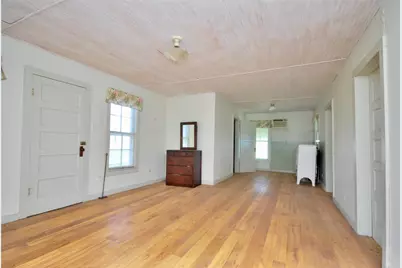 1070 Muehr Road, Weimar, TX 78962 - Photo 32