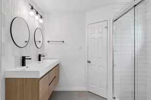 8302 Bradford Edward Cove, Austin, TX 78759 - Photo 18