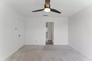 8302 Bradford Edward Cove, Austin, TX 78759 - Photo 16