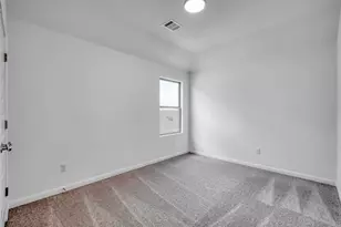 190 Hornet St, Elgin, TX 78621 - Photo 22